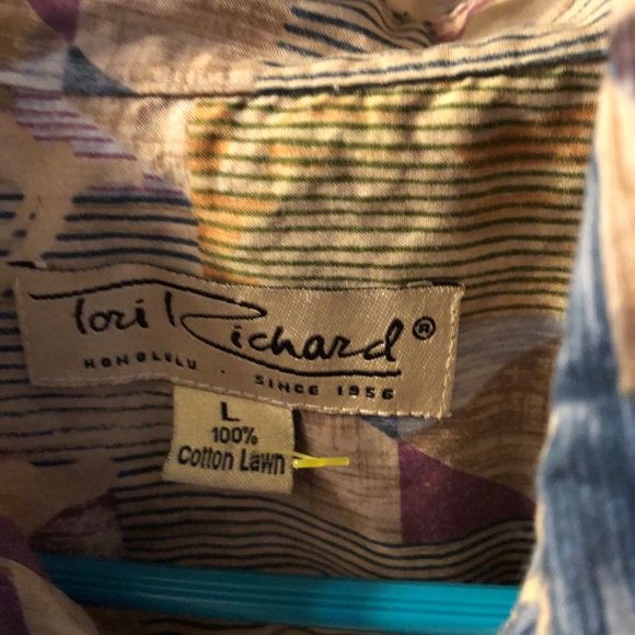 Vintage Tori Richard Honolulu Hawaiian Shirt - Picture 2 of 3